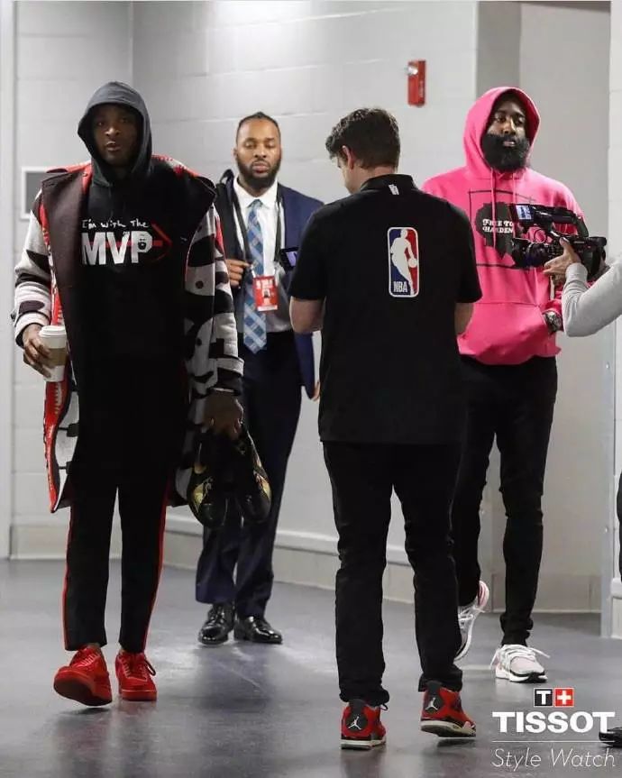 半场：莱比锡0-0不莱梅，巴克豪斯多次扑救（半场战报：莱比锡与不莱梅0-0，巴克豪斯屡献扑救）