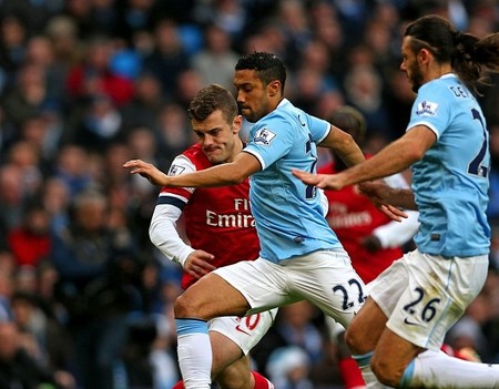 西甲前瞻：皇家社会主场强势但状态存疑，赫罗纳深陷降级区（西甲前瞻：皇家社会主场强势难掩状态起伏，赫罗纳困于降级区）