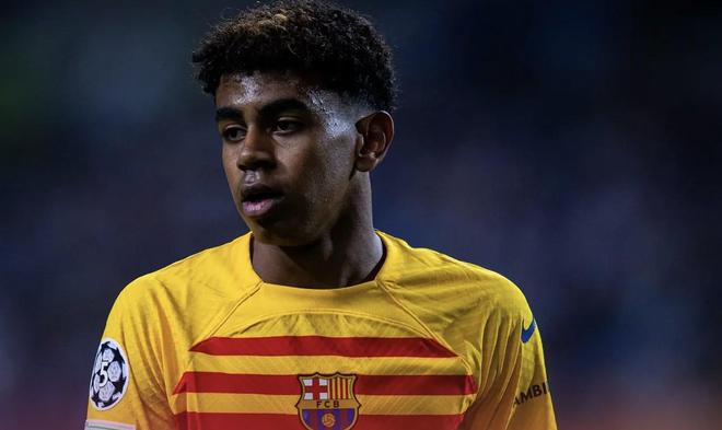 德转列瑞士球员历史身价前10：扎卡5000万欧第1，阿坎吉第2（德转盘点瑞士球员历史身价前十：扎卡5000万欧居首，阿坎吉次席）