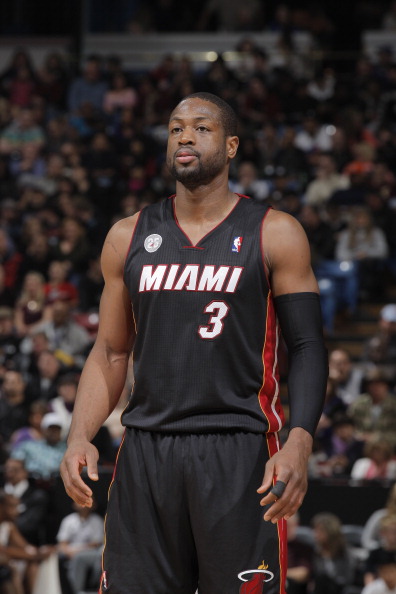 德转更新土超身价：奥纳纳跌至1500万欧，萨内跌至2300万欧（德转公布土超最新身价：奥纳纳跌至1500万欧，萨内降至2300万欧）