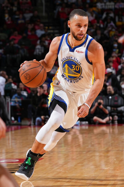 达洛特时隔19个月再度联赛破门，英超生涯首次在曼联主场进球（达洛特19个月后联赛再破门，英超生涯首度在老特拉福德建功）