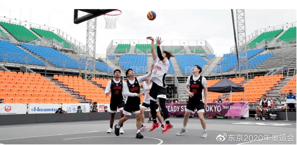 阿莱格里31场米兰和都灵德比取胜19场，仅输5场（阿莱格里德比战绩：对米兰与都灵31战19胜，仅败5场）